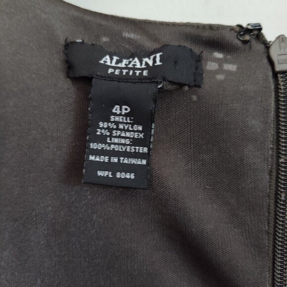 Ladies Petite SZ 4P Alfani Loden Green Stretch Lace Fit & Flare Dress - Picture 4 of 4